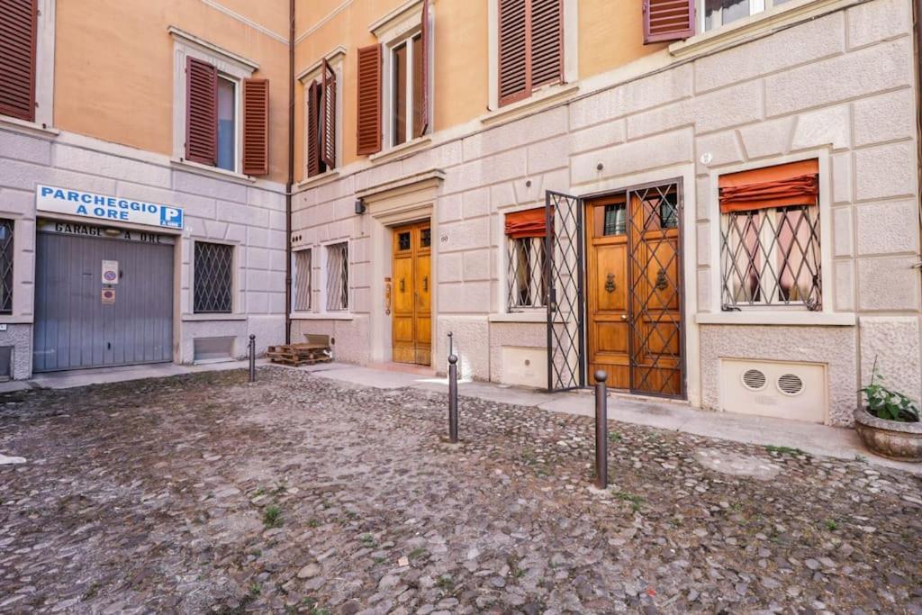 Ground Floor Luxe Historic Studio City Centre Leilighet Bologna Eksteriør bilde