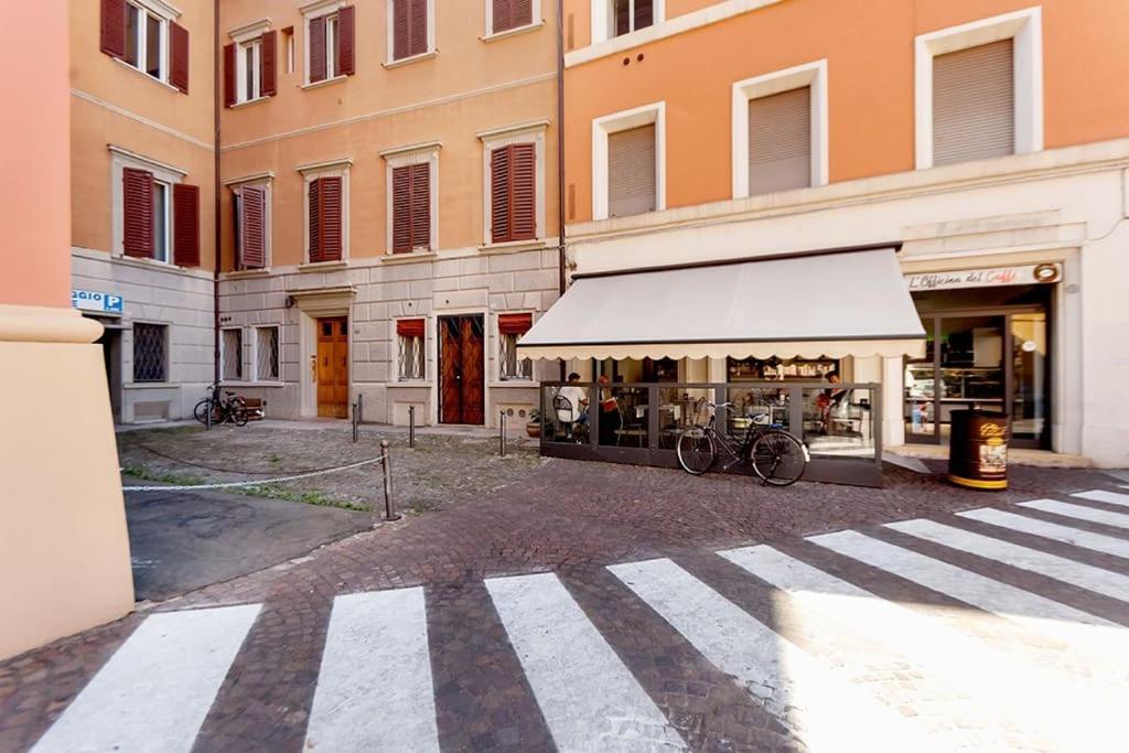 Ground Floor Luxe Historic Studio City Centre Leilighet Bologna Eksteriør bilde